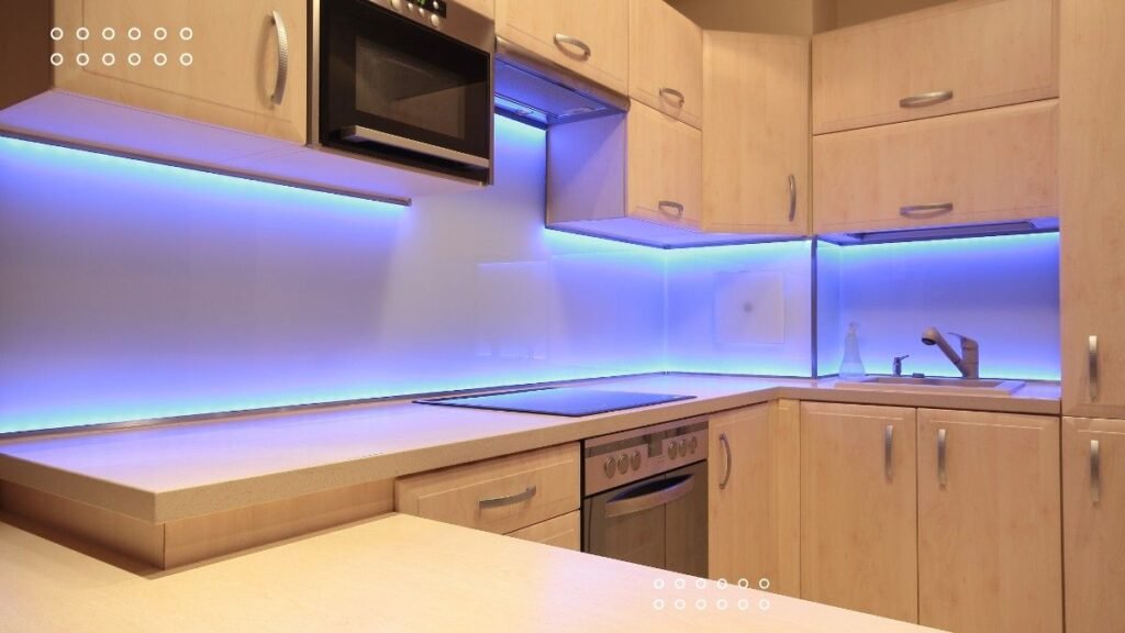 Lighting the kitchen with modern trends