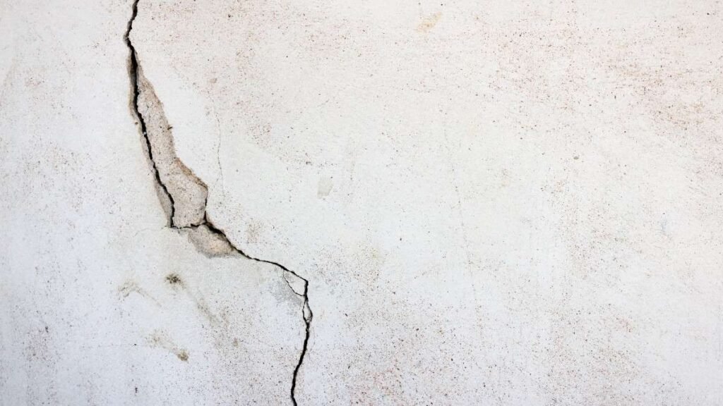 cracked wall